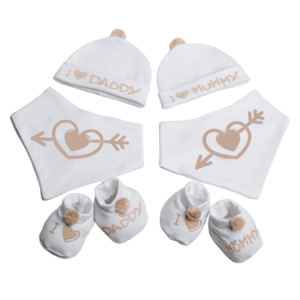 Hat, Bib & Shoes – 0-3 Months
