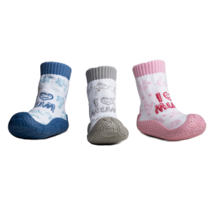 Infant Sneakers I ♡ MUM - 1 pair - 12-15M